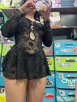 Chat XXX ao vivo de Lucy_699