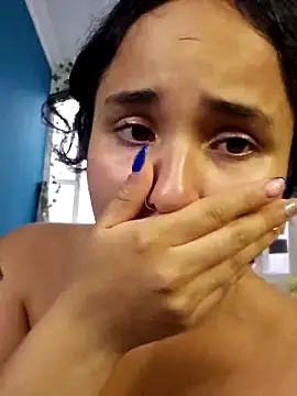 IncognitoLive1 – Naživo XXX chat