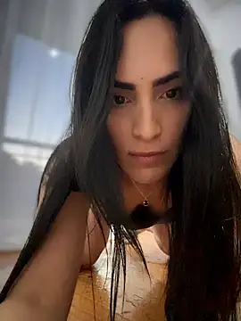 alessandra-a Live XXX Chat