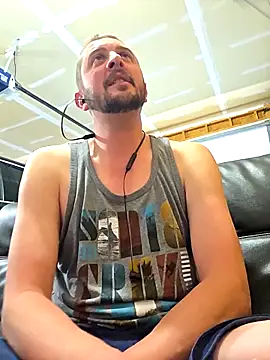 MrMechanic38 即時 XXX 聊天