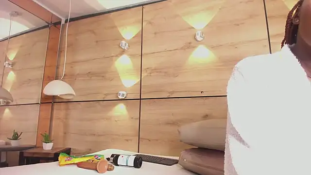 alika_brown_ Live XXX Chat