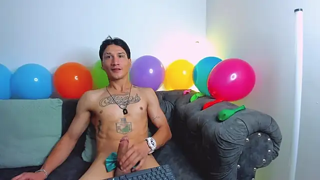 AbaturLopez webcam show