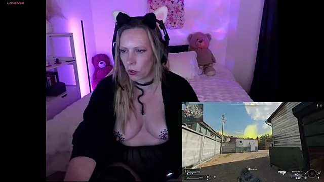 ArchangelTheFrancaise's Webcam Show