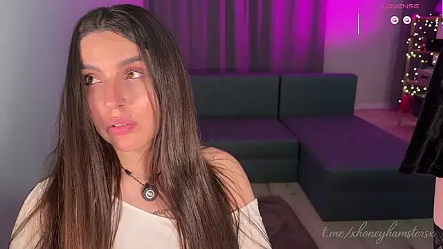 xHONEYHAMSTERSx 网络视讯表演