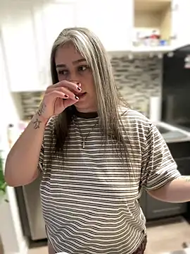 Alix_Valentine: онлайн-секс-чат