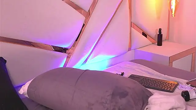 Sophie-velvet: онлайн-секс-чат