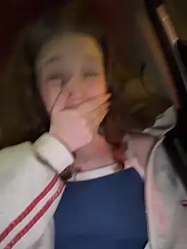 outside_rosyのライブXXXチャット