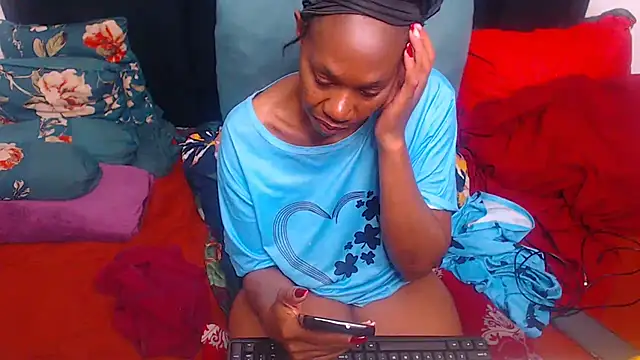 sexybootylicious: онлайн-секс-чат