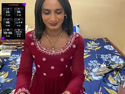 LuvLayla: вебкам-шоу