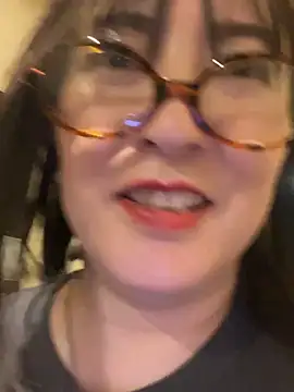 Chat XXX en directo de Mitsuco_surflady