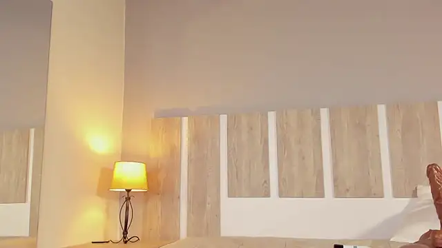 EmilySearss' Live XXX Chat