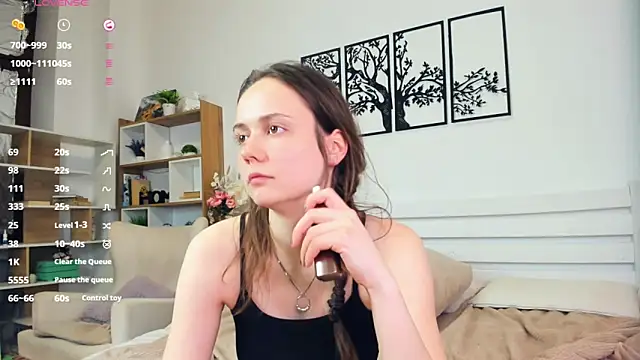 MalvinaTrafford's Live XXX Chat