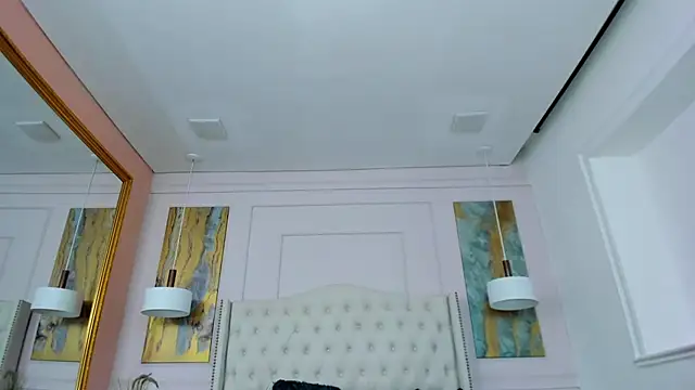 RosaliaMonteroのウェブカメラショー