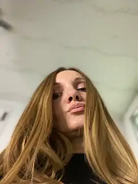 Czat XXX na żywo – miss_darsi