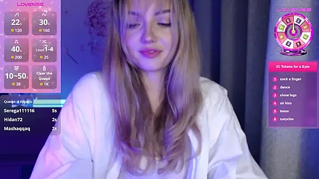 -Stephanie-: онлайн-секс-чат