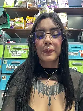 Lucy_699: онлайн-секс-чат