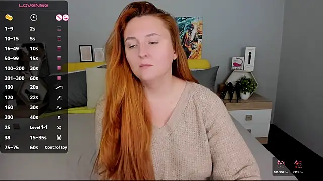 BabeLessi's Live XXX Chat