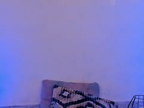 aprille15's Live XXX Chat