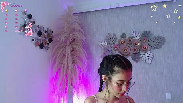 دردشة laraa_jeean الجنسية المباشرة