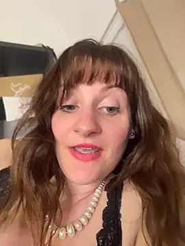 Victoiire 现场XXX聊天