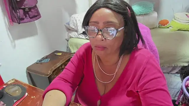 Mrs_mommy_'s Live XXX Chat