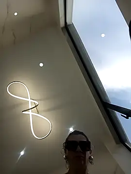 Show modela Sussy50 na web-kameri