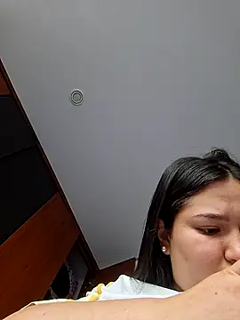 saritaa_8 现场XXX聊天