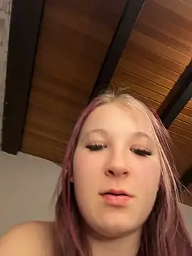 LittleChaosQueenn Live XXX chat