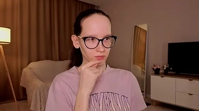 BettyBrowni 现场XXX聊天