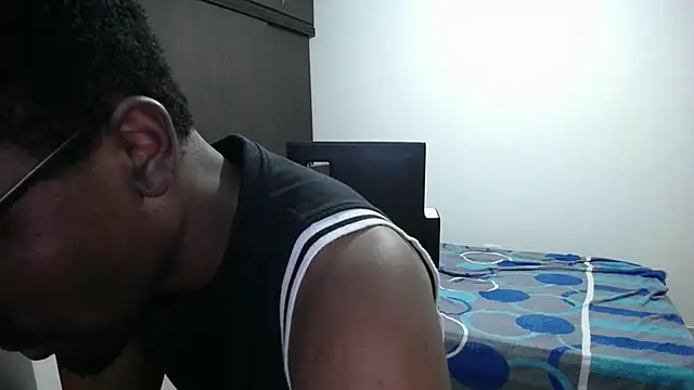 Chatroom XXX en direct de axel_rios_