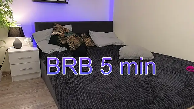 Chat +18 de Kary_Outly ao vivo