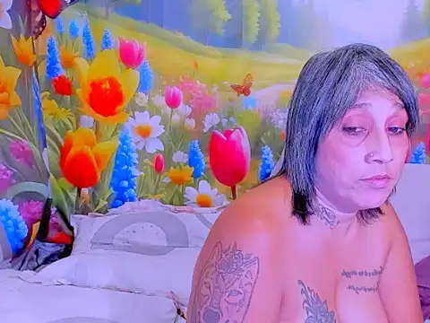 indianroxy Live XXX-chat