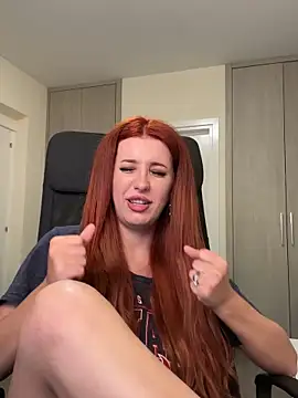 RoxxyDallas' Live XXX Chat