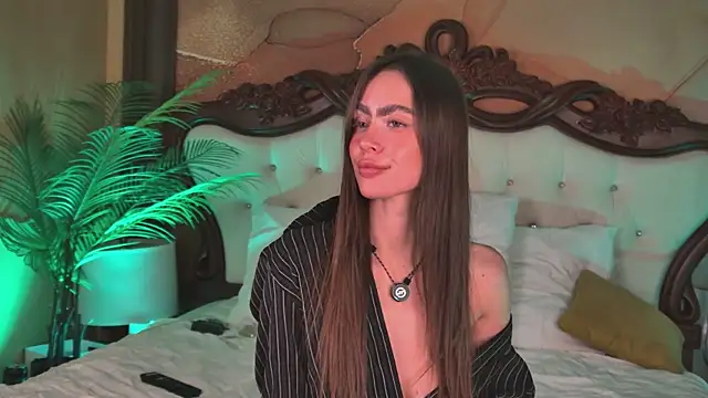 دردشة Amanda_River الجنسية المباشرة