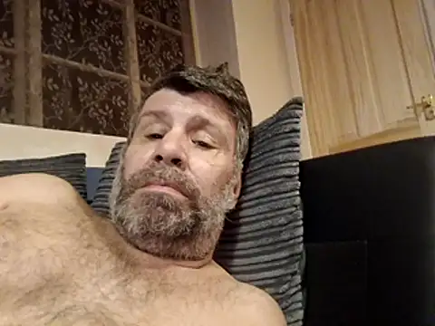 stud2512 Live XXX-chat