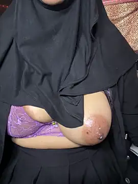 Онлайн чат XXX Jameela