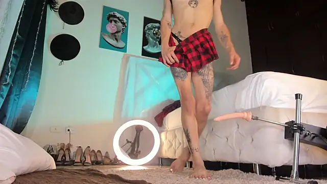 ArchieCollins Live XXX Chat