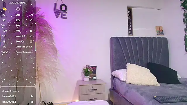 miaoconell Chat XXX in diretta