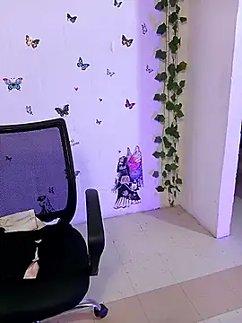 แชท XXX สดของ Isa_bluee