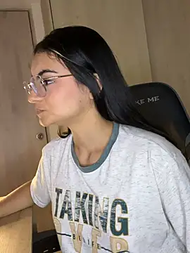 Cat2525のライブXXXチャット