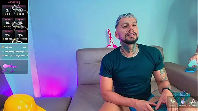 Valentiinoss: онлайн-секс-чат