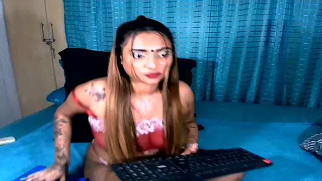 Онлайн чат XXX sexyindianchic