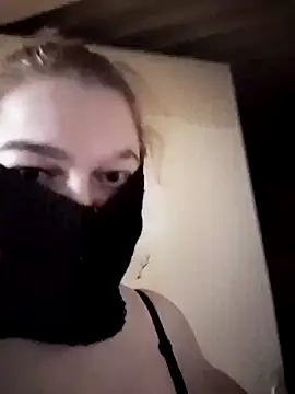 cansu27 Adlı Modelin Web Kamerası Şovu