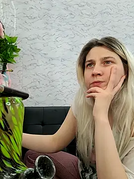 دردشة ScarletCallings_420 الجنسية المباشرة