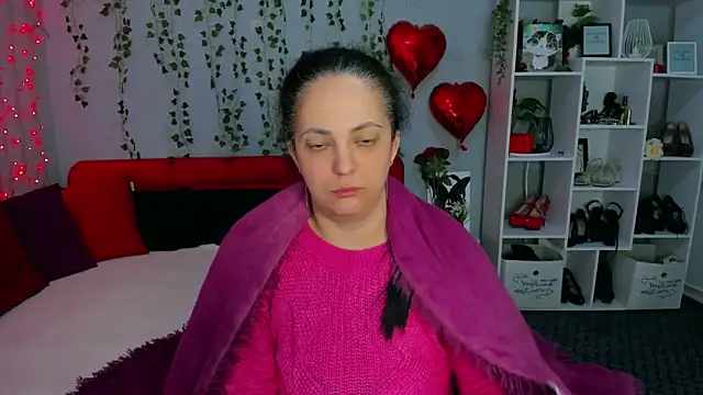 DarlingMilf – Kamerová šou