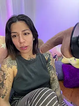 Chat XXX en directo de _antonella_dreamss