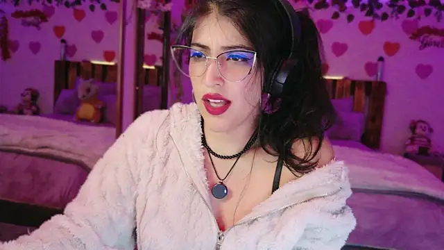 Chatroom XXX en direct de AzaharJaan