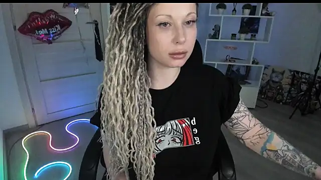 Chat XXX en directo de HoneySallyMoore