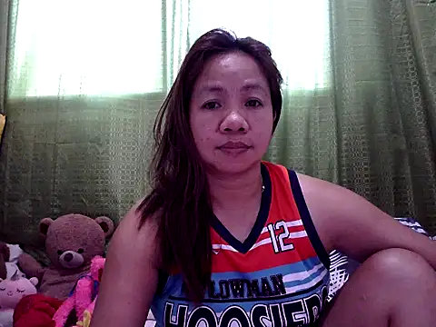 xiarrah12's Live XXX Chat