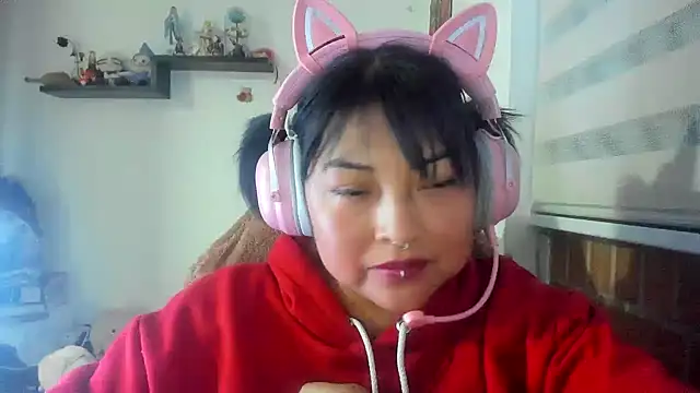 Shaddycute_ Adlı Modelin Canlı XXX Sohbeti